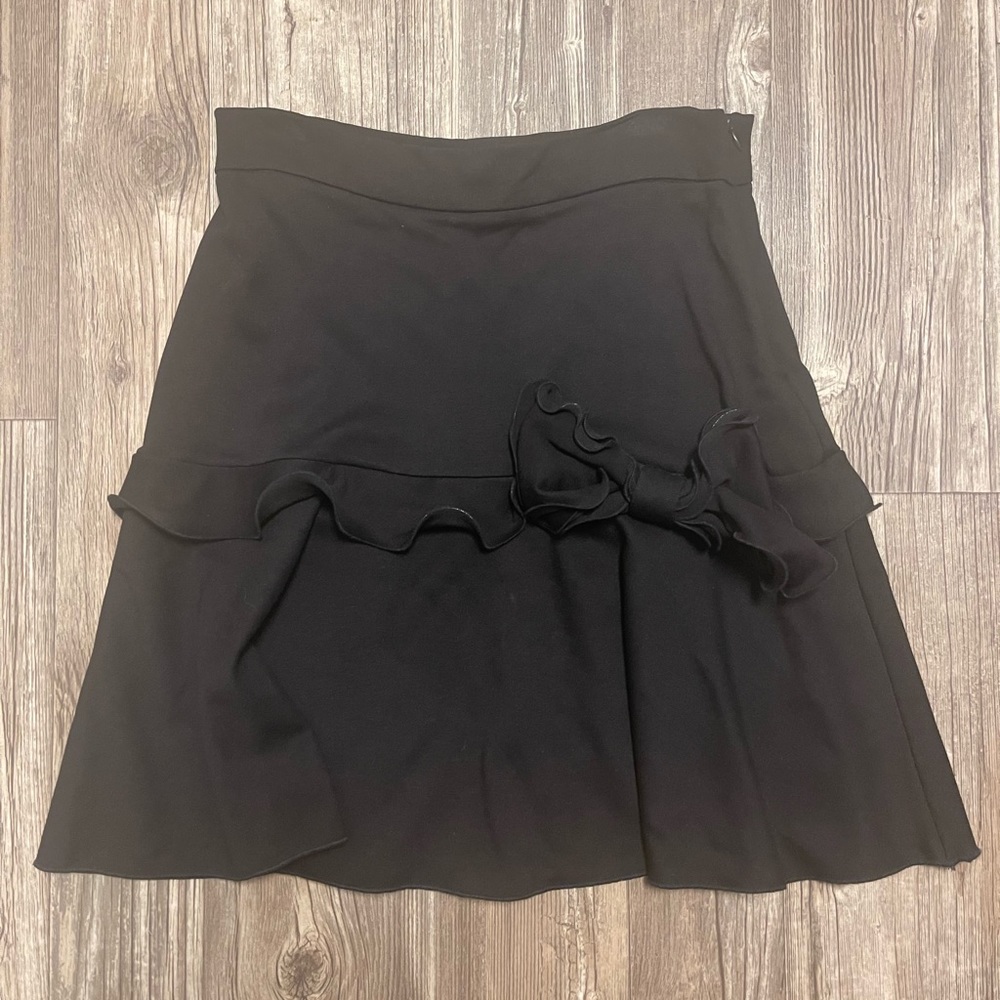 Red Valentino black skirt
No size tag 

#3